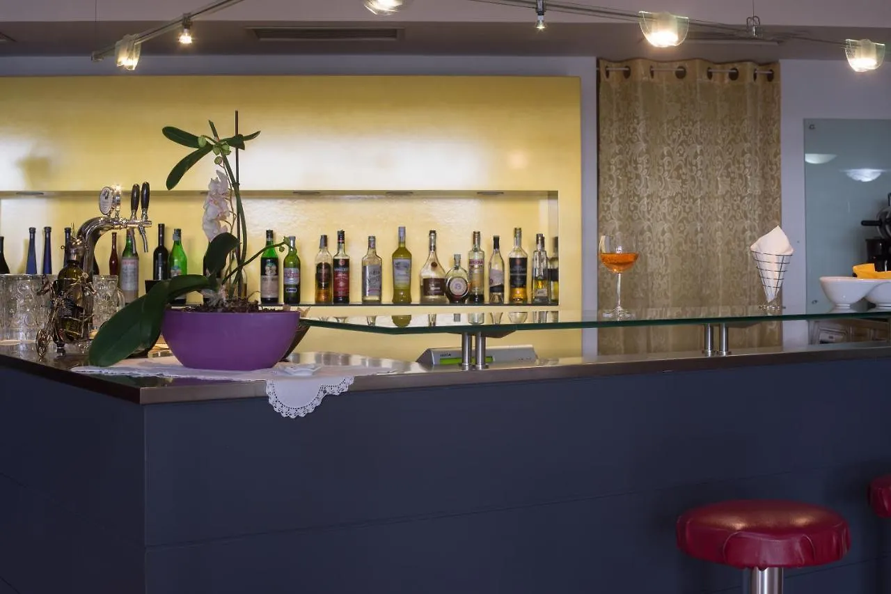 Hotel Garda Affi