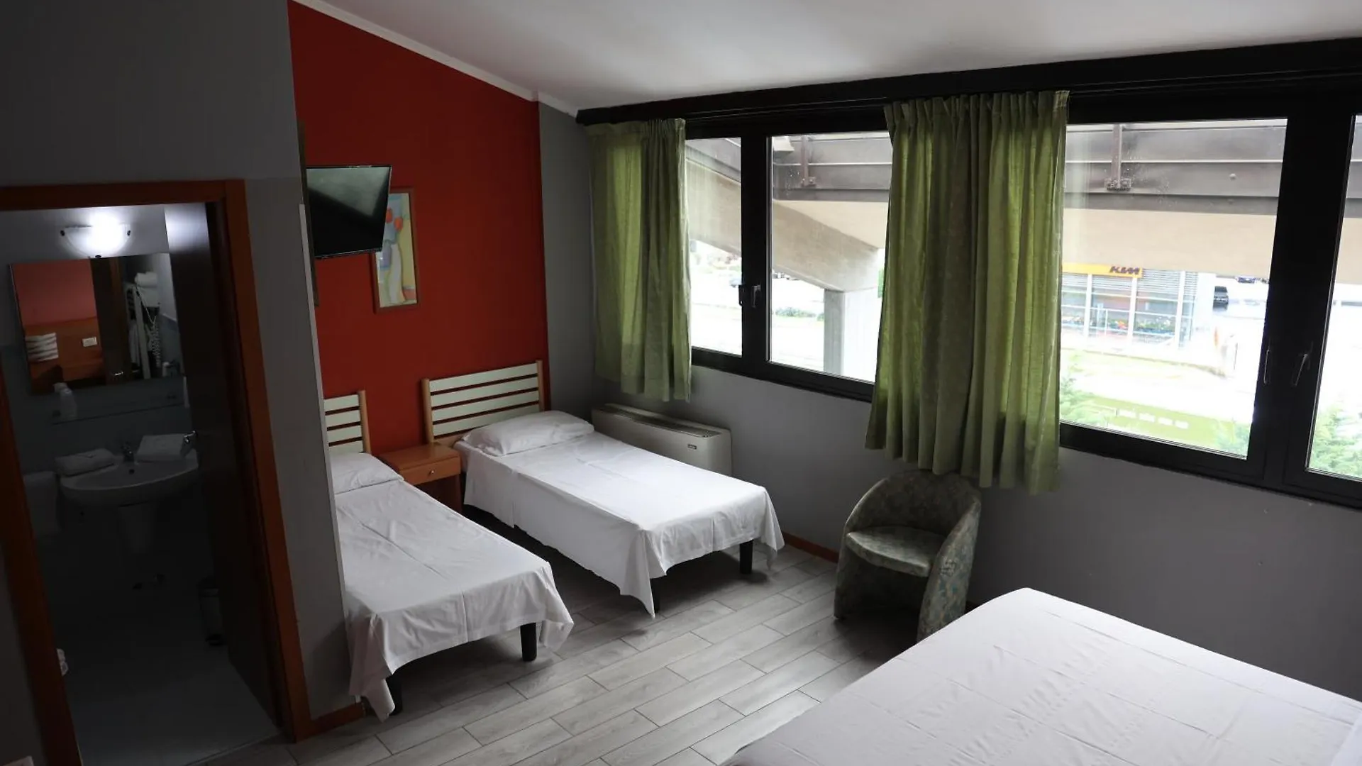 ***  Hotel Garda Affi Itálie