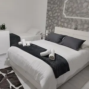 House Luroke Catania-Fontanarossai nemzetközi repülőtér
