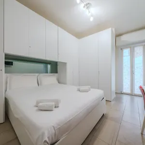 Via Acquati 12 - Monolocale 2 Appartamento