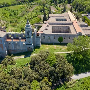 Abbazia Santa Maria Del Bosco Landhuis