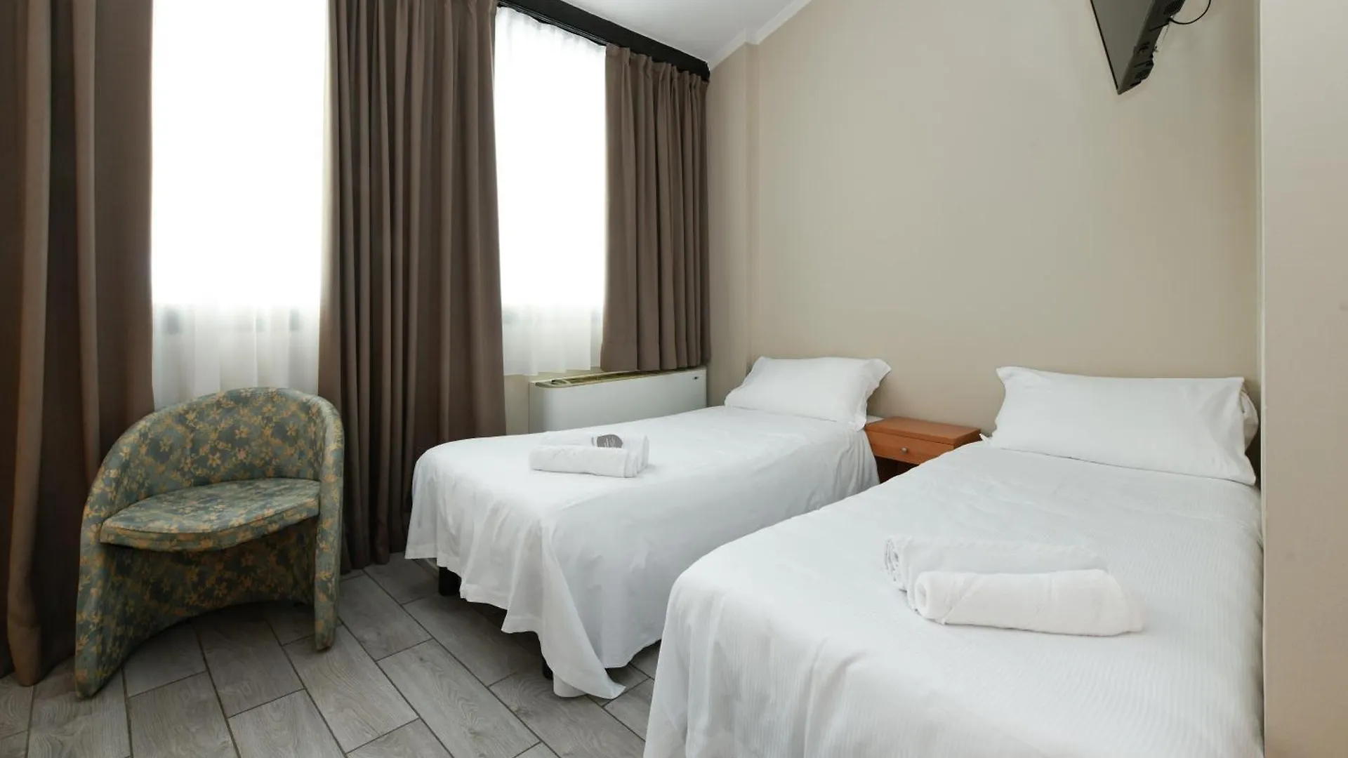 Hotel Garda Affi 3*,