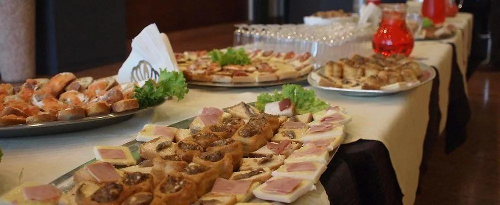 ***  Hotel Garda Affi Olaszország